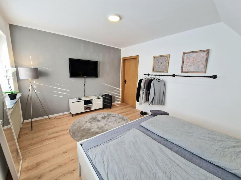 Gemuetliche Wohnung Direkt Am Kuestenkanal! Wardenburg Ngoại thất bức ảnh