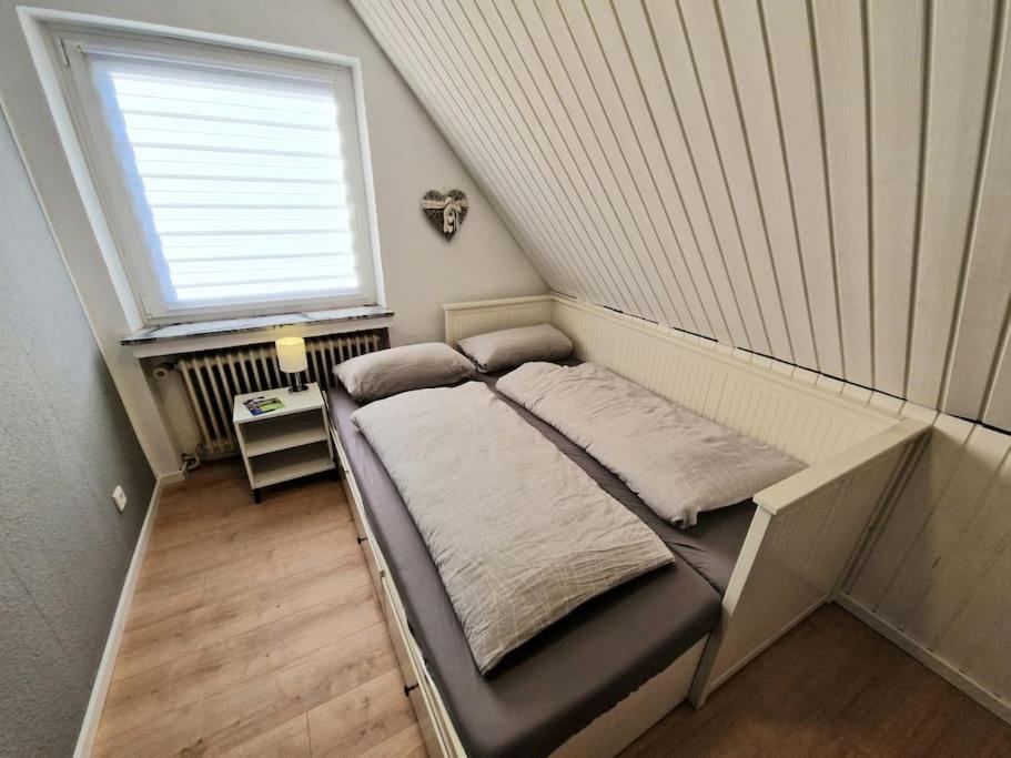 Gemuetliche Wohnung Direkt Am Kuestenkanal! Wardenburg Ngoại thất bức ảnh