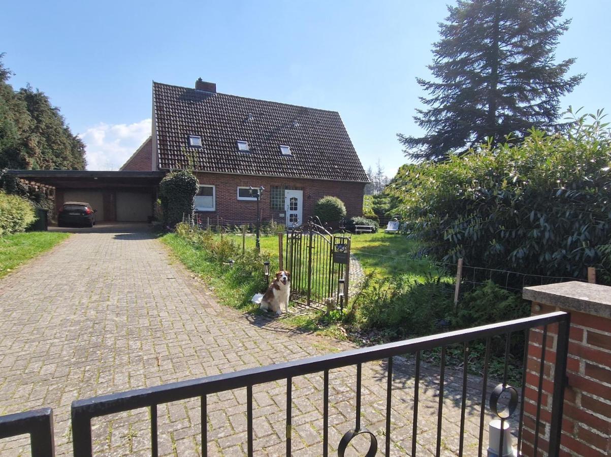 Gemuetliche Wohnung Direkt Am Kuestenkanal! Wardenburg Ngoại thất bức ảnh