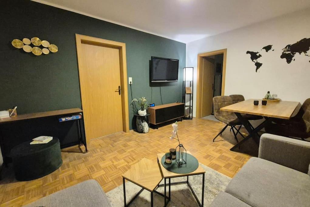 Gemuetliche Wohnung Direkt Am Kuestenkanal! Wardenburg Ngoại thất bức ảnh